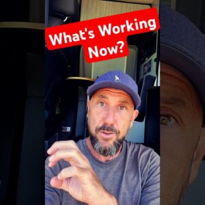 Paid Traffic vs. Organic Traffic?  If I was starting over in 2025, here's what I'd do